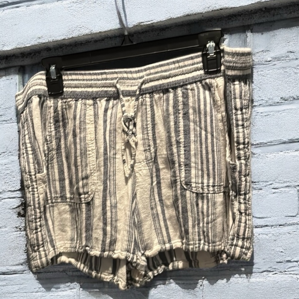 Striped Women's Shorts adjustable drawstring waistband plus stretchy waistband